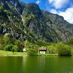 Seegut Steeg Am Hallstaettersee * Bad Goisern